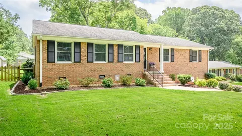 651 Heatherly 3 Rd #3, Mooresville, NC 28115