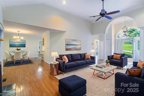 Living - 185 Oak Ridge Dr, Clyde, NC 28721 photo 5 of 5