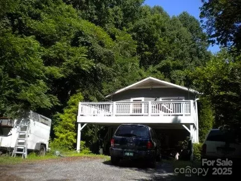 29 Toad Dr, Asheville, NC 28806
