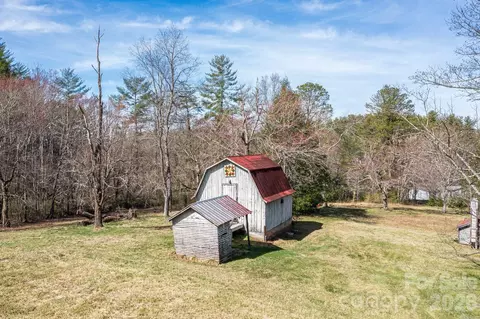 117 Woods View Trl, Fairview, NC 28730