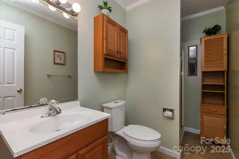 Bath - 1713 Bernard Ave, Kannapolis, NC 28083 photo 2 of 2
