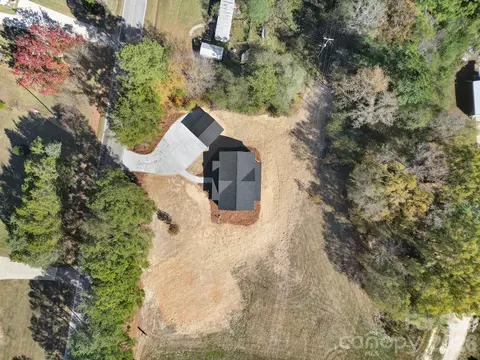 View/Area - 230 E Doc Garris Rd, Lancaster, SC 29720 photo 3 of 6