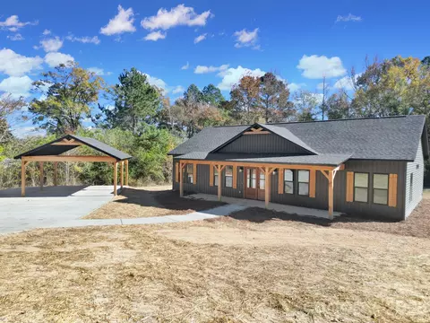 Exterior - 230 E Doc Garris Rd, Lancaster, SC 29720 photo 4 of 8