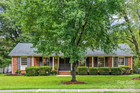6511 Windyrush Rd, Charlotte, NC 28226