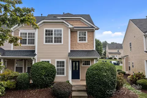 17744 Trolley Crossing Way, Cornelius, NC 28031