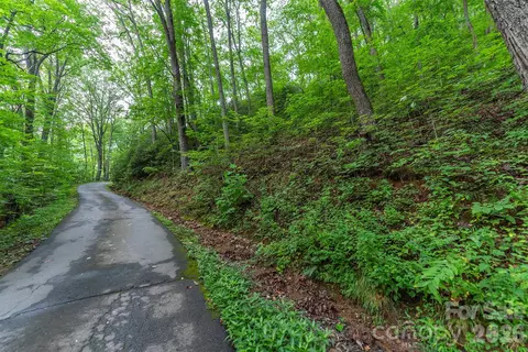 1 Summer Haven Road #1-6, Swannanoa, NC 28778