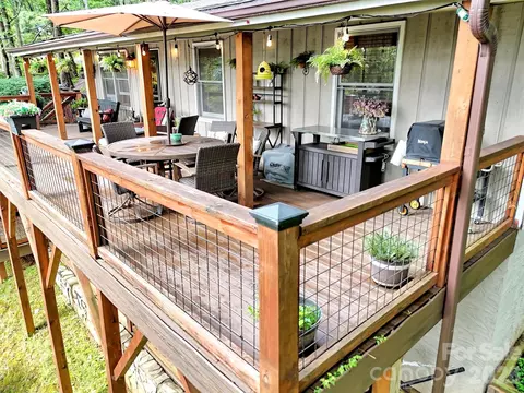 Exterior - 346 Wendy Way, Clyde, NC 28721 photo 8 of 20