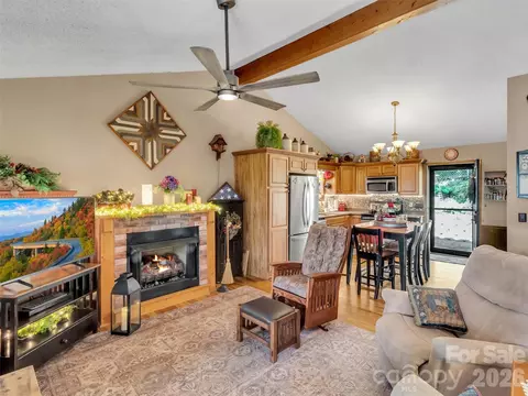 Living - 346 Wendy Way, Clyde, NC 28721 photo 1 of 2