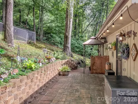 Exterior - 346 Wendy Way, Clyde, NC 28721 photo 14 of 20