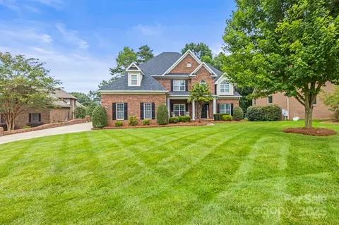 7791 Oak Haven Ln, Stanley, NC 28164