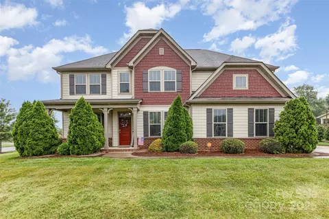 2003 Seefin Ct, Indian Trail, NC 28079 photo 2