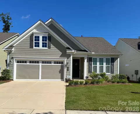 12417 Old Iron Ln, Charlotte, NC 28215