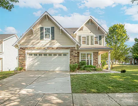 1304 Hammond Dr, Matthews, NC 28104