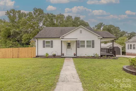 1334 Williams Estate Dr, Lancaster, SC 29720