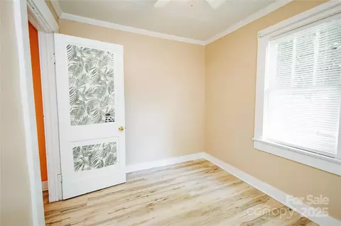 Bedroom - 41 Miller Ave, Marion, NC 28752 photo 5 of 6