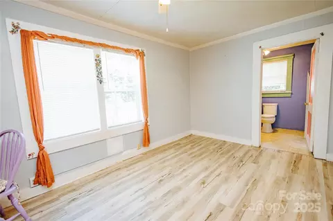Bedroom - 41 Miller Ave, Marion, NC 28752 photo 3 of 6