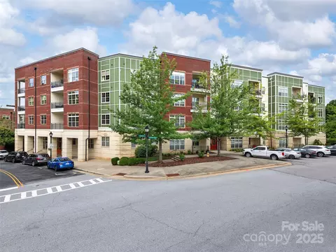 42 Schenck 304 Pkwy #304, Asheville, NC 28803