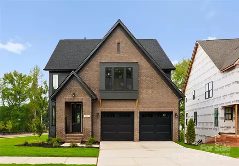3005 Kinger Ln, Matthews, NC 28105