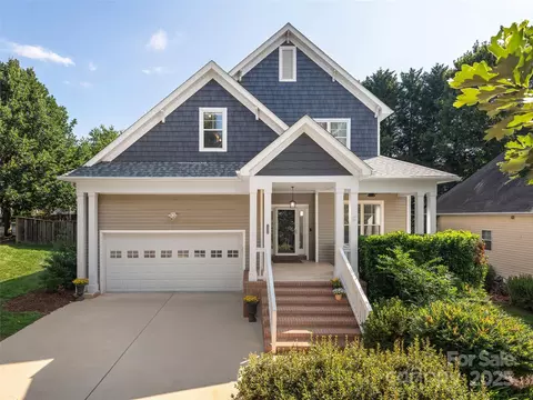 1349 Heathbrook Cir, Asheville, NC 28803