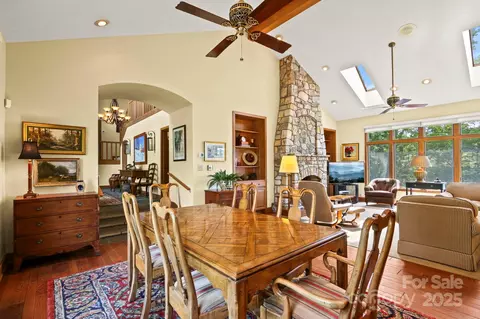 Dining - 1860 Hickory, Boone, NC 28607 photo 2 of 5