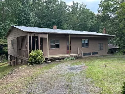 584 Groves Rd, Union Mills, NC 28167