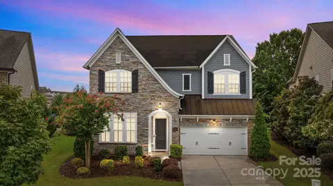 6514 Honeymeade Cir, Charlotte, NC 28277