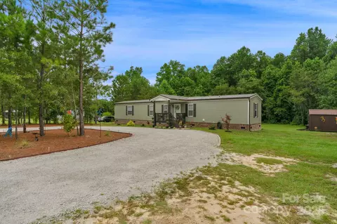 1569 Macedonia Angelus Rd, Jefferson, SC 29718