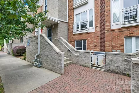 529 Donatello Ave, Charlotte, NC 28205