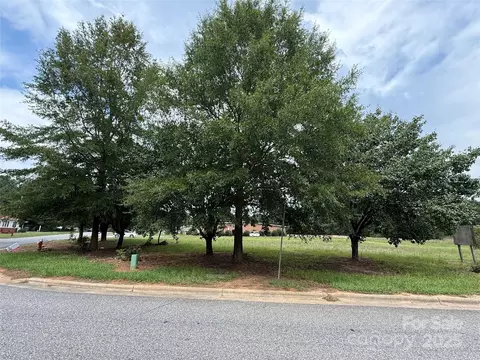 0000 S Mountain St, Cherryville, NC 28021
