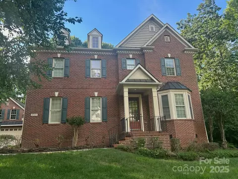 2523 Hamilton Crossings Dr, Charlotte, NC 28214