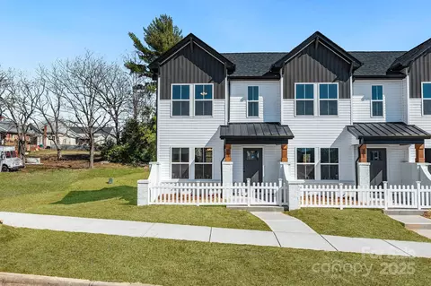 233 E Rice 9 St #9, Landis, NC 28088