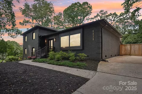 6038 Old Providence Rd, Charlotte, NC 28226