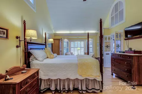 Bedroom - 216 Cherry Dr, Boone, NC 28607 photo 2 of 7