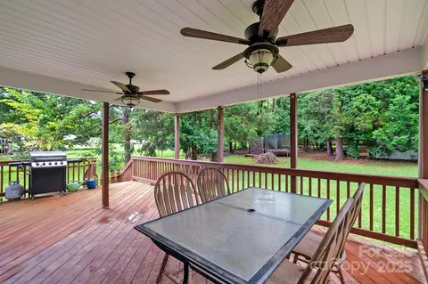 Exterior - 2539 Arnold Dr, Monroe, NC 28110 photo 4 of 5