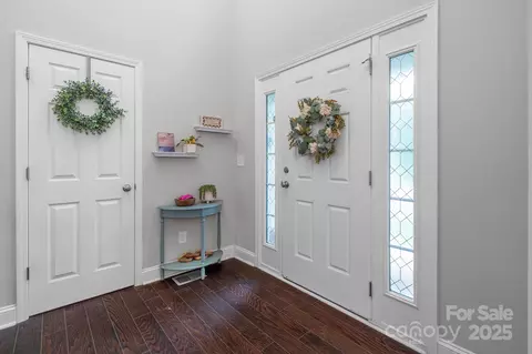 Entry Way - 2539 Arnold Dr, Monroe, NC 28110 photo 2 of 4