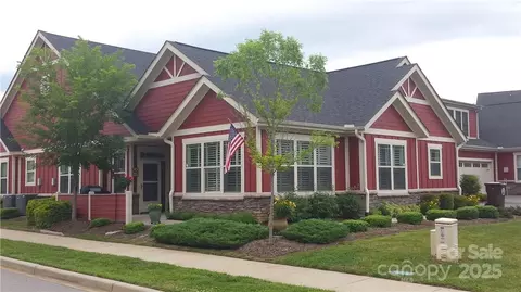 Brookstone S-3 Place #S-3, Candler, NC 28715