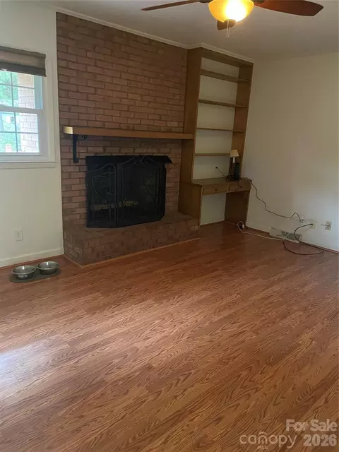 Living - 135 Devon Dr, Salisbury, NC 28147 photo 3 of 4
