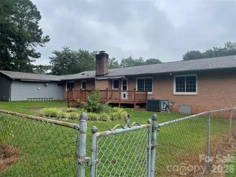 Exterior - 135 Devon Dr, Salisbury, NC 28147 photo 2 of 3