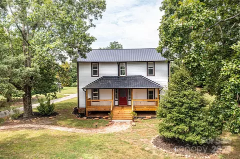Exterior - 4645 Rifle Range Rd, Conover, NC 28613 photo 3 of 11
