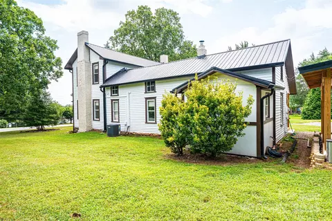 Exterior - 4645 Rifle Range Rd, Conover, NC 28613 photo 9 of 11