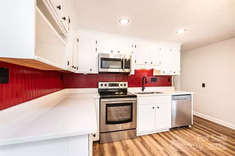 Kitchen - 4645 Rifle Range Rd, Conover, NC 28613 photo 2 of 3