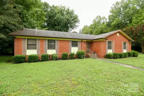 Exterior - 101 Hemlock Dr, Salisbury, NC 28147 photo 2 of 5