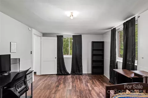 443 W Main St, Elkin, NC 28621 photo 30
