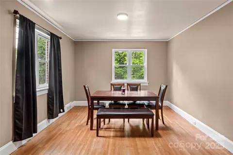 443 W Main St, Elkin, NC 28621 photo 14
