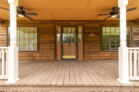 Exterior - 2163 Golf Course Rd, Lancaster, SC 29720 photo 2 of 10