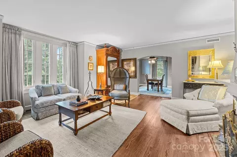 185 Macon B9 Ave #B9, Asheville, NC 28804