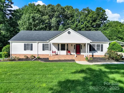 758 Ideal Se Dr SE, Concord, NC 28025