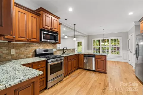 Kitchen - 4070 Harmattan Dr, Denver, NC 28037 photo 1 of 2