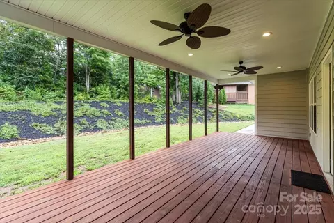 Exterior - 4070 Harmattan Dr, Denver, NC 28037 photo 4 of 6