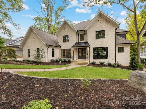 438 Wonderwood Dr, Charlotte, NC 28211
